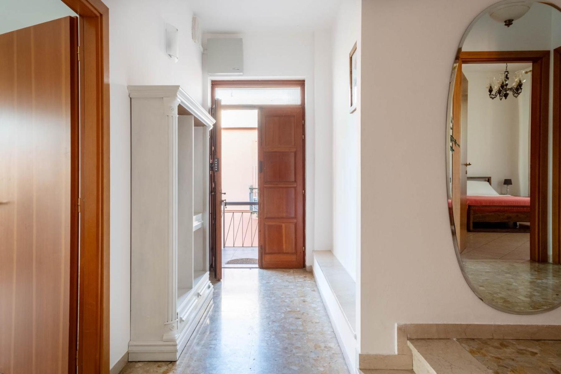 Appartamento Zia Cecilia Ντεζεντσάνο ντελ Γκάρντα Εξωτερικό φωτογραφία